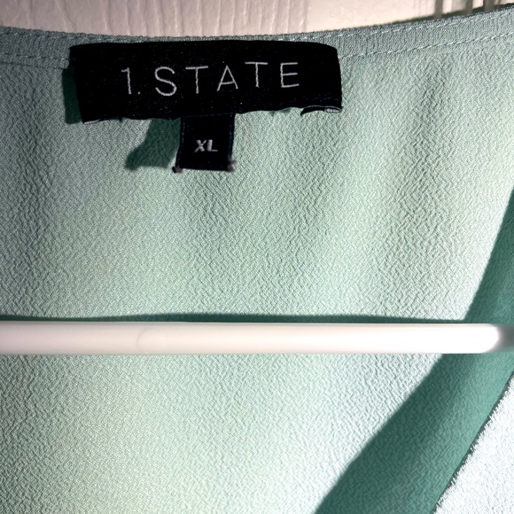 1.State. flutter sleeve. Front knot. XL - Picture 3 of 4